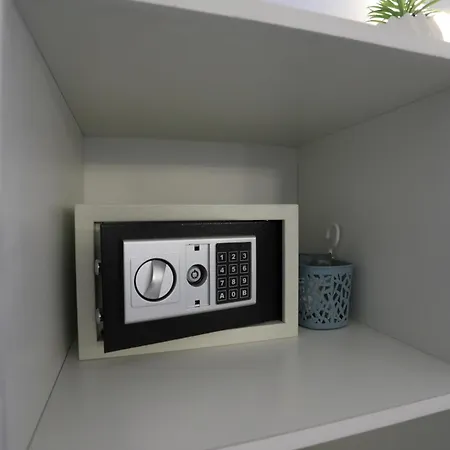 Don Peppe With Service Included 4* 트로페아