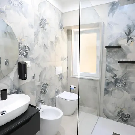 Don Peppe With Service Included Bed and breakfast